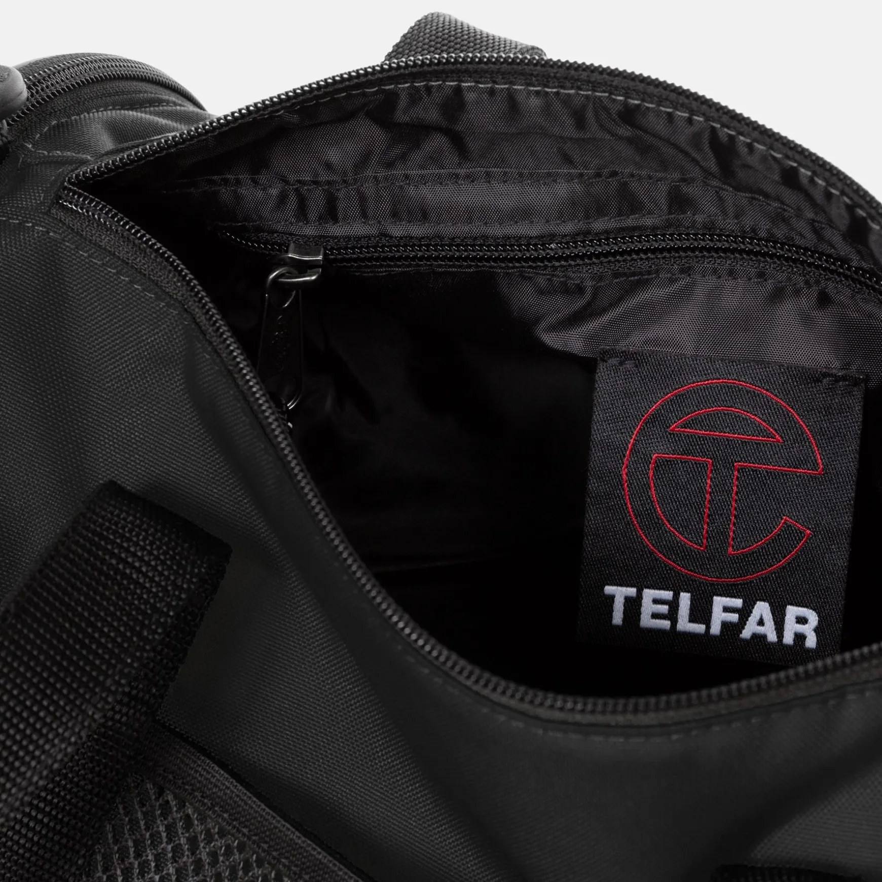 TELFAR DUFFLE M
